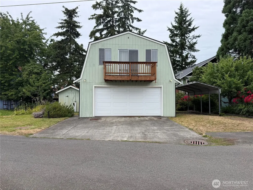 2838 Steamboat Island Loop NW Olympia WA 98502