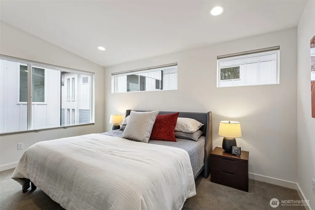 2521 29th Avenue S Seattle WA 98144