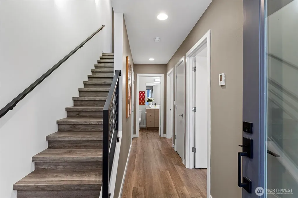 2521 29th Avenue S Seattle WA 98144