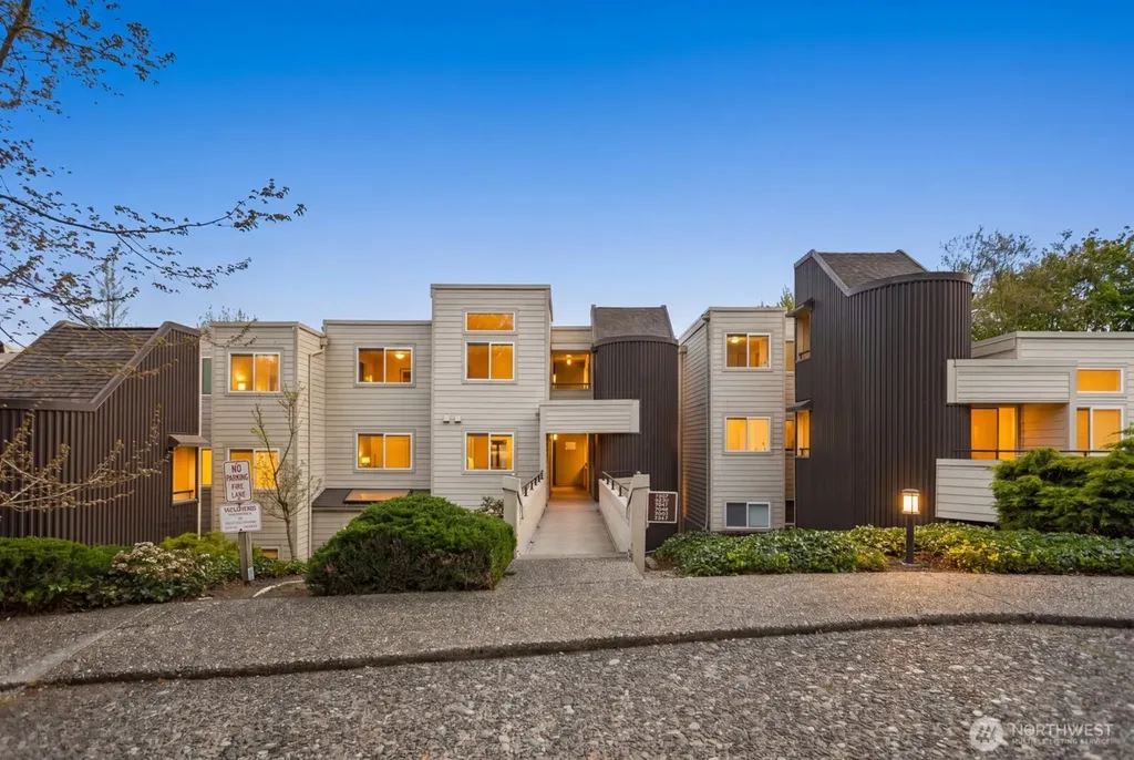 7347 Old Redmond Road Redmond WA 98052