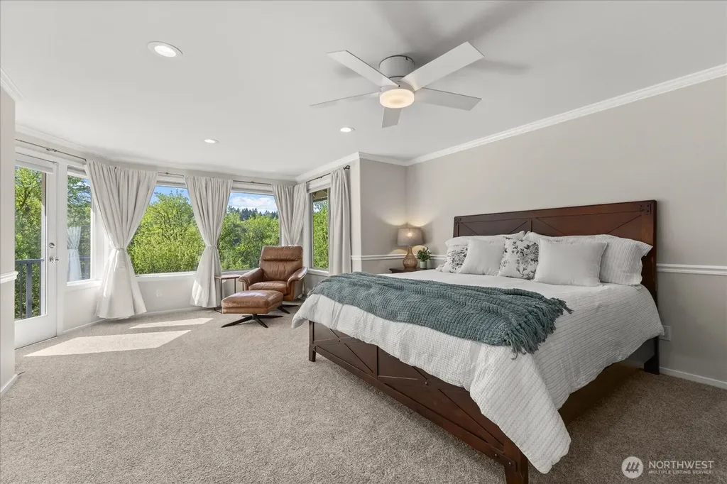 13032 204th Place SE Issaquah WA 98027