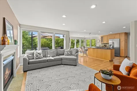 13032 204th Place SE Issaquah WA 98027