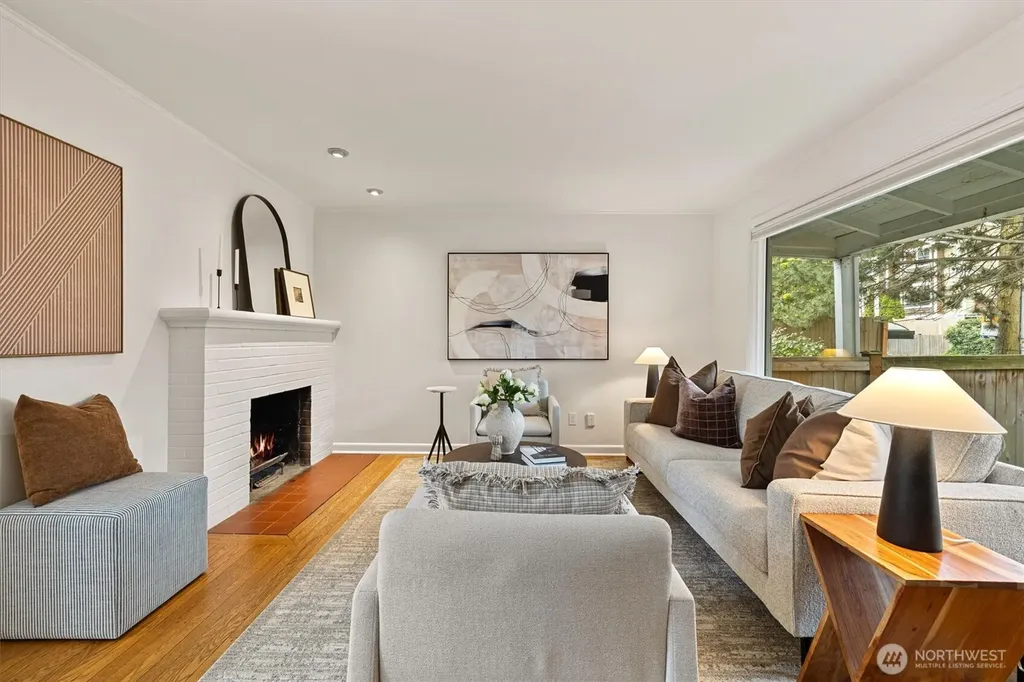 1309 N 85th Street Seattle WA 98103