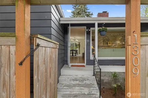 1309 N 85th Street Seattle WA 98103