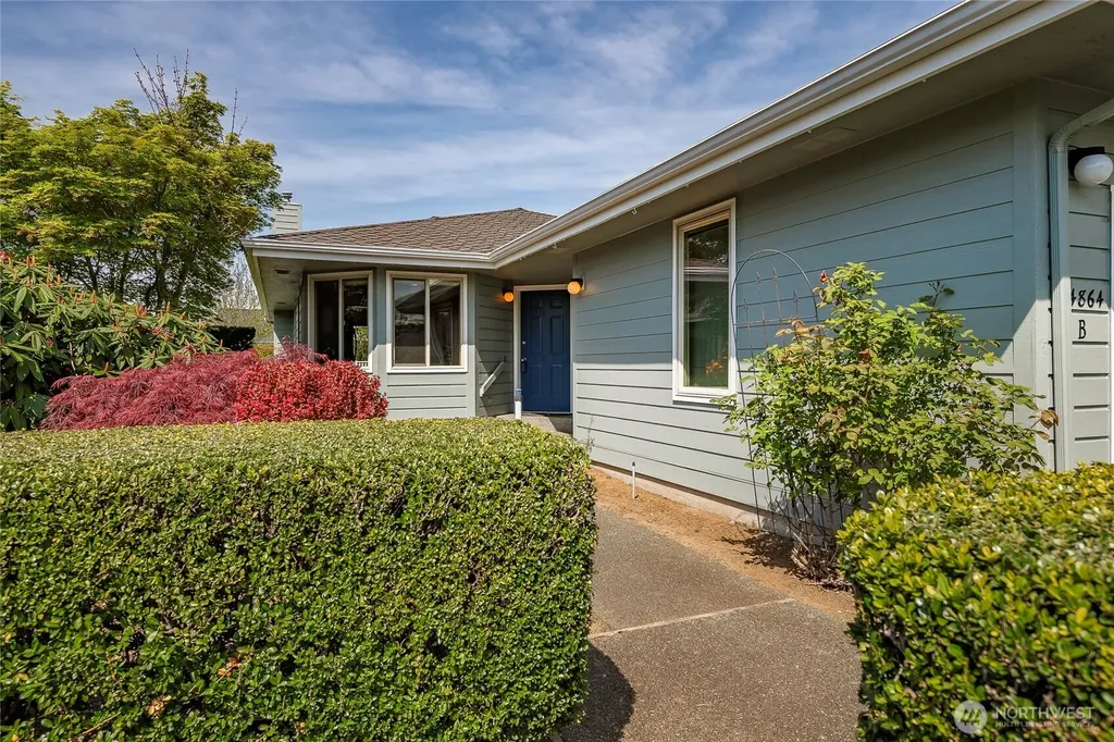 4864 N Village Lane Bellingham WA 98226