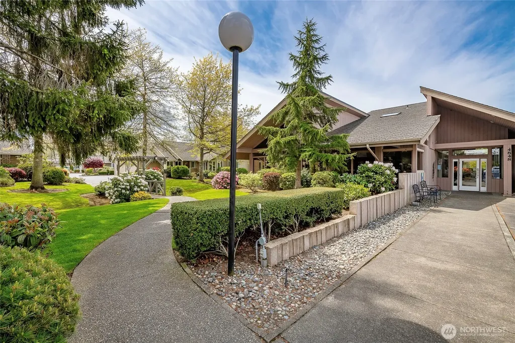 4864 N Village Lane Bellingham WA 98226