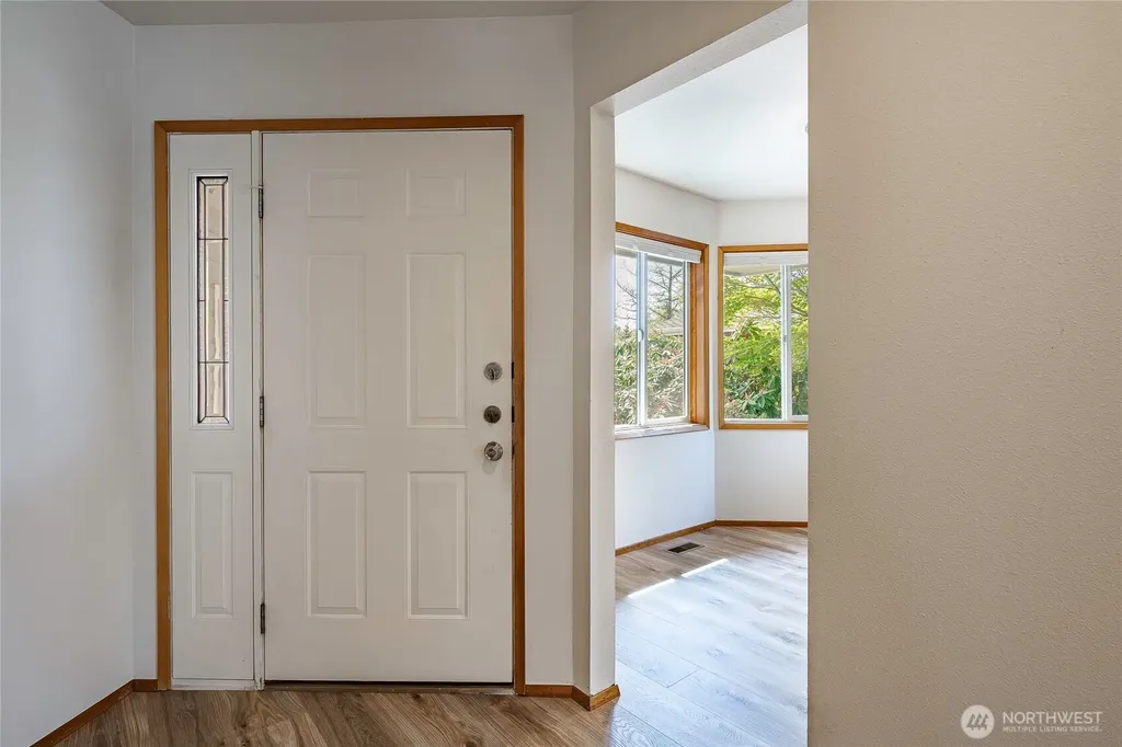 4864 N Village Lane Bellingham WA 98226