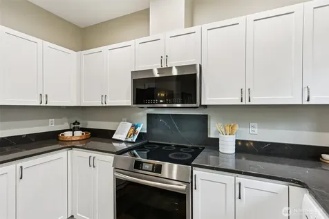 441 S 51st Court Renton WA 98055