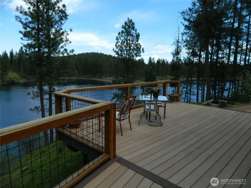 46 Little Bear Lane Tonasket WA 98855