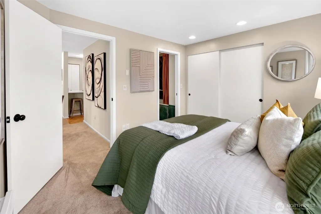 510 Lakeside Avenue S Seattle WA 98144