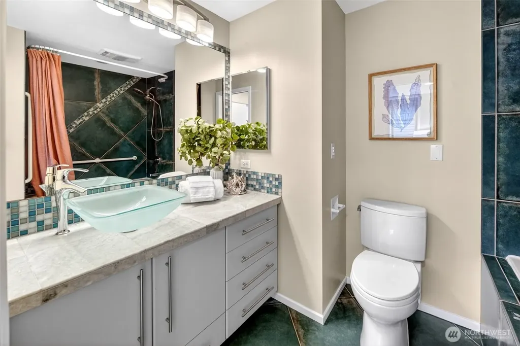 510 Lakeside Avenue S Seattle WA 98144