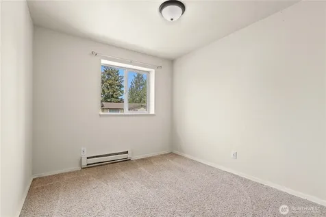 5555 34th Street Loop NE Tacoma WA 98422