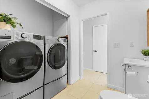 5555 34th Street Loop NE Tacoma WA 98422