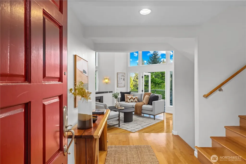 4290 Shoreclub Drive Mercer Island WA 98040