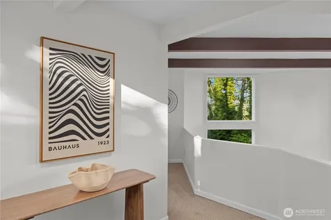 4290 Shoreclub Drive Mercer Island WA 98040