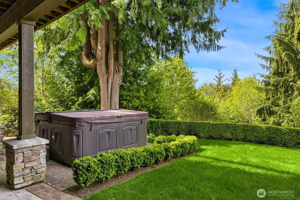 22783 Tranquility Place NE Kingston WA 98346