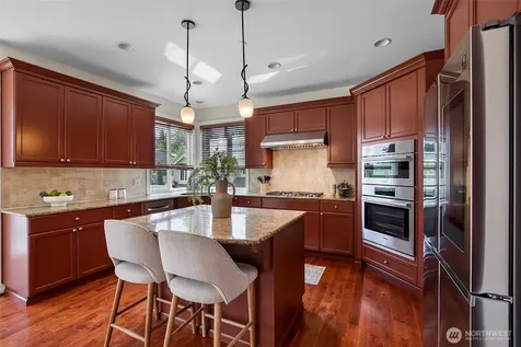 11572 174th Court NE Redmond WA 98052