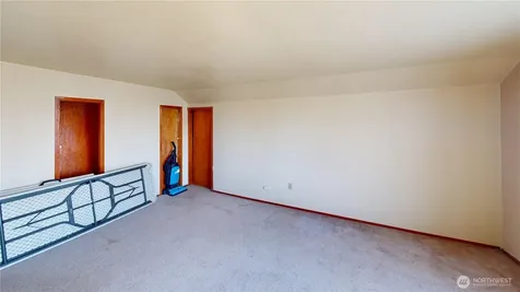 4326 E F Street Tacoma WA 98404