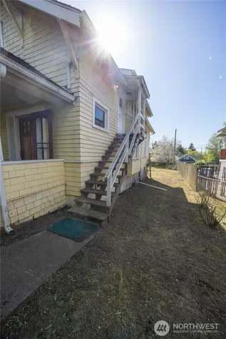 4326 E F Street Tacoma WA 98404