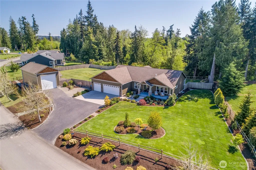 38603 Benchmark Avenue NE Hansville WA 98340