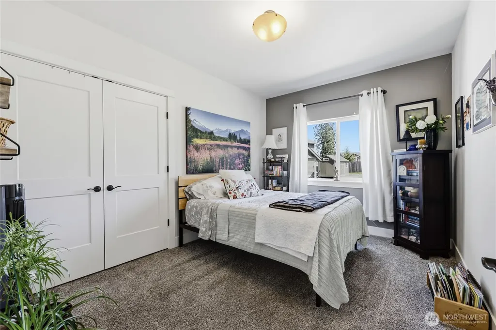 38603 Benchmark Avenue NE Hansville WA 98340
