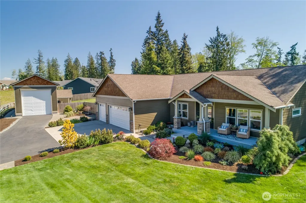 38603 Benchmark Avenue NE Hansville WA 98340