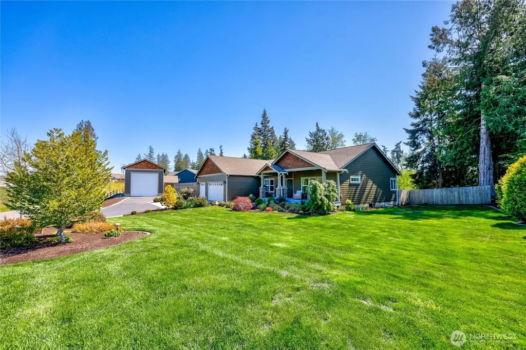 38603 Benchmark Avenue NE Hansville WA 98340