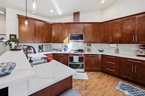 38603 Benchmark Avenue NE Hansville WA 98340