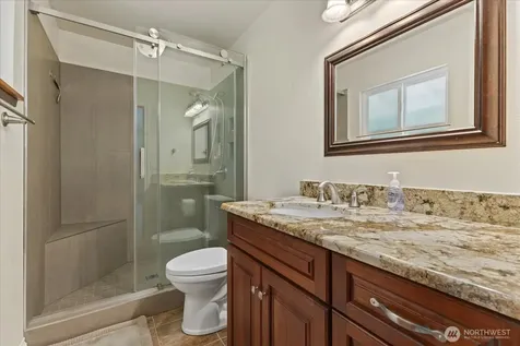 17151 SE Petrovitsky Road Renton WA 98058
