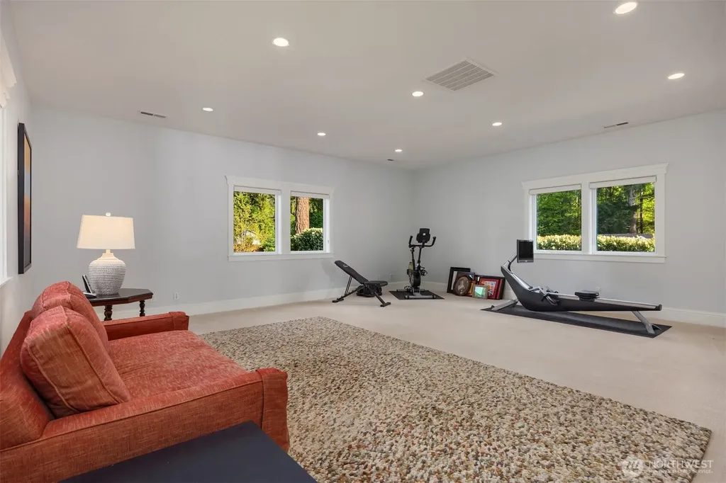 6783 NE Bergman Road Bainbridge Island WA 98110