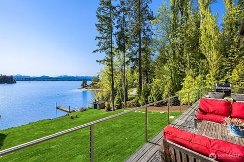 6783 NE Bergman Road Bainbridge Island WA 98110