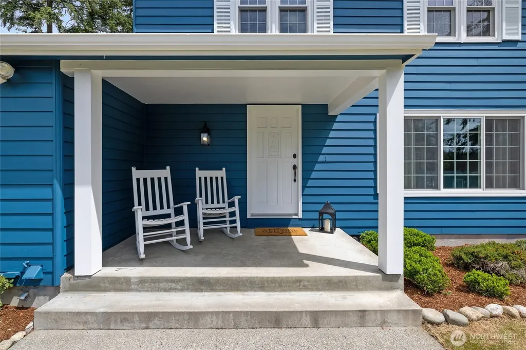 10323 Crescent Valley Drive NW Gig Harbor WA 98332