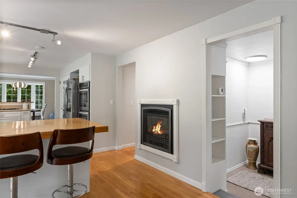 10323 Crescent Valley Drive NW Gig Harbor WA 98332