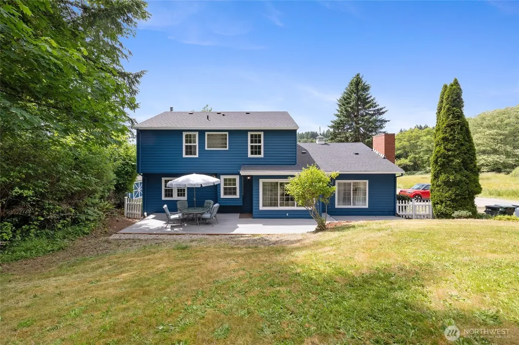10323 Crescent Valley Drive NW Gig Harbor WA 98332