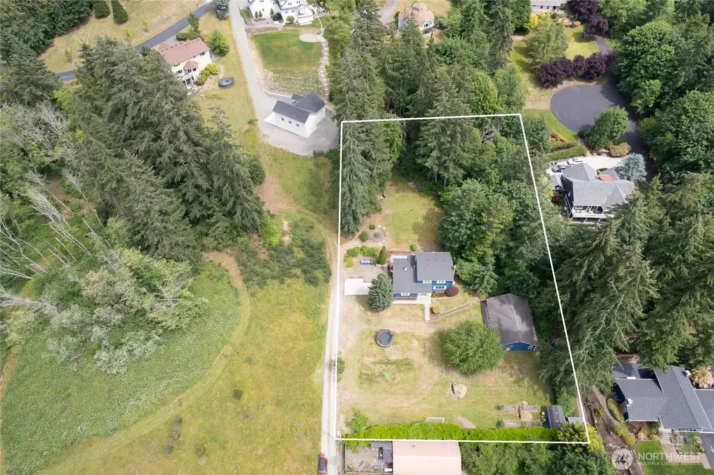 10323 Crescent Valley Drive NW Gig Harbor WA 98332