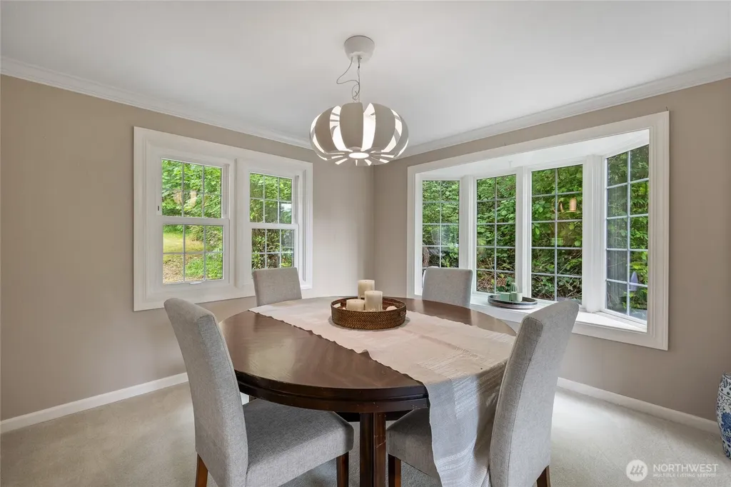 10323 Crescent Valley Drive NW Gig Harbor WA 98332
