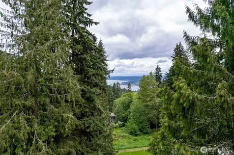 17426 SE 60th Street Bellevue WA 98006