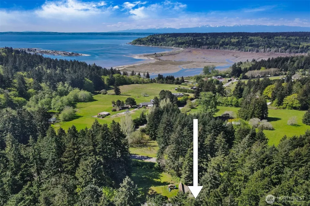 7777 Hellman Road Clinton WA 98236