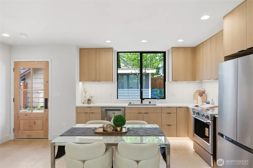 324 NW 80th Street Seattle WA 98117