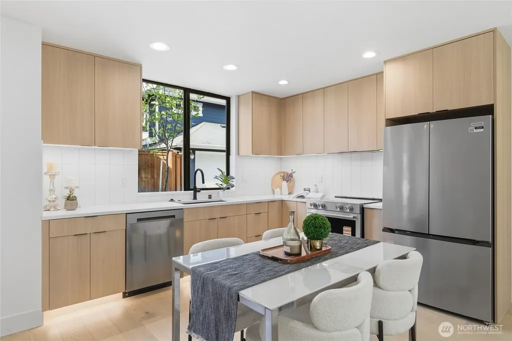 324 NW 80th Street Seattle WA 98117