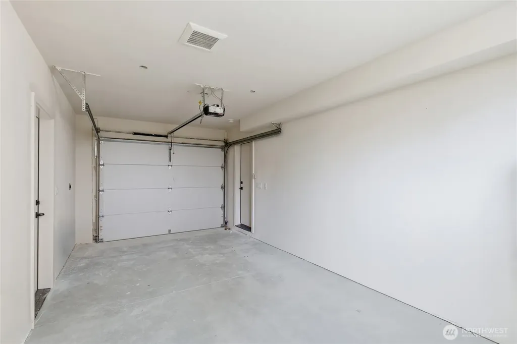 324 NW 80th Street Seattle WA 98117