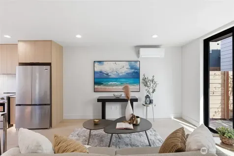 324 NW 80th Street Seattle WA 98117