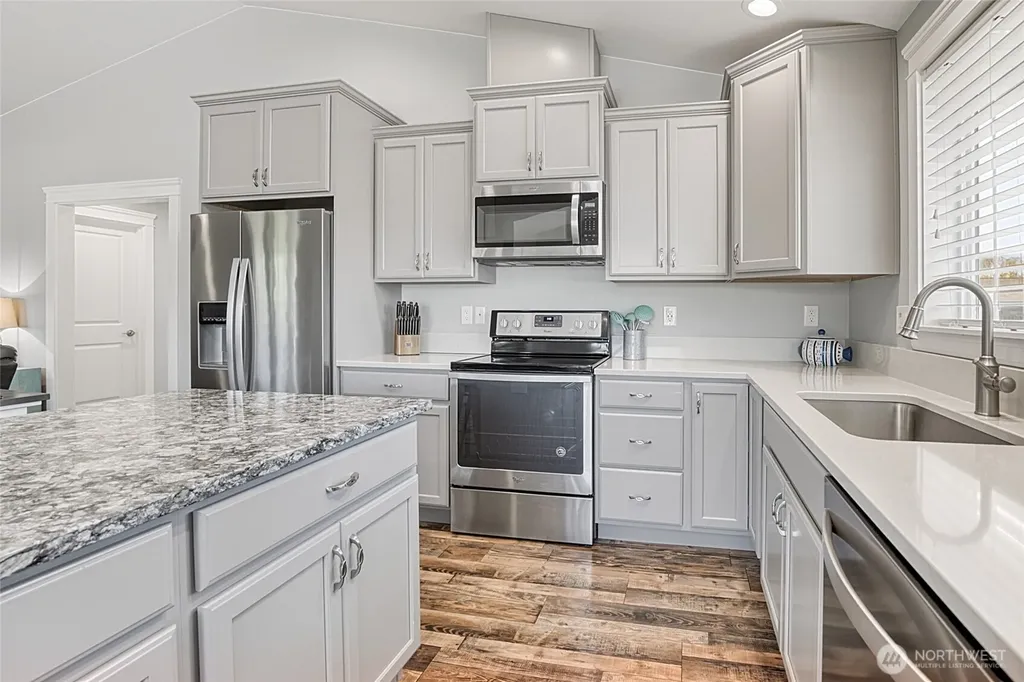 399 Seashore Street SW Ocean Shores WA 98569