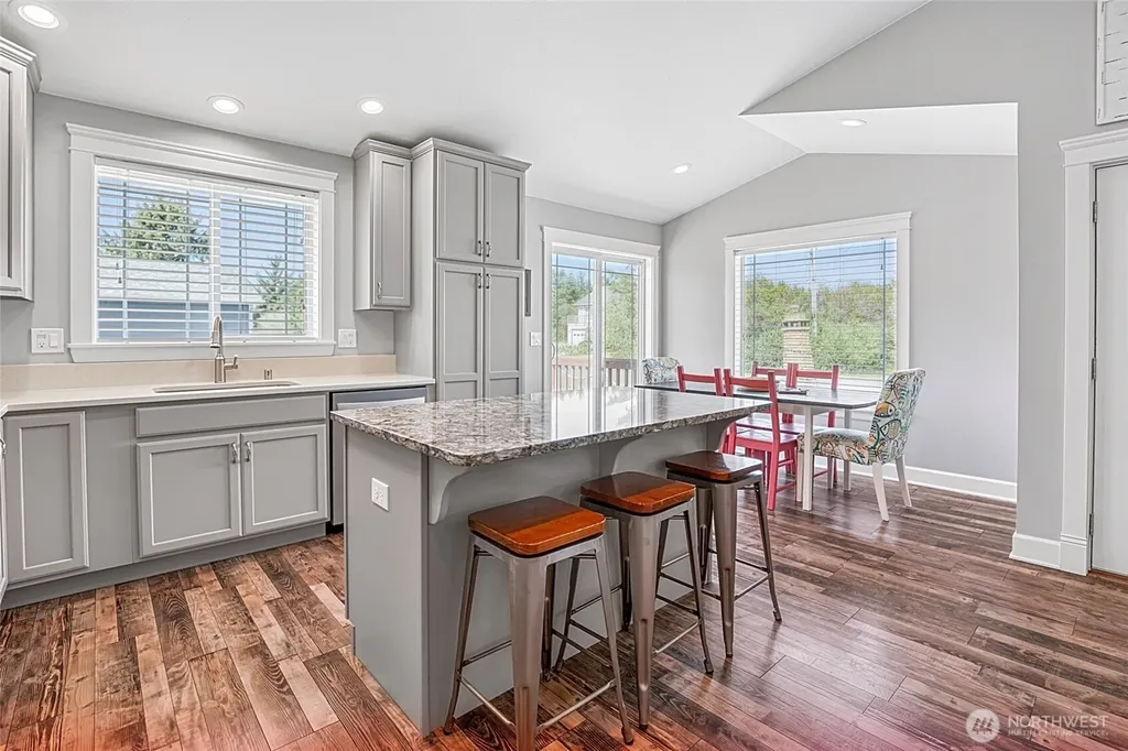 399 Seashore Street SW Ocean Shores WA 98569