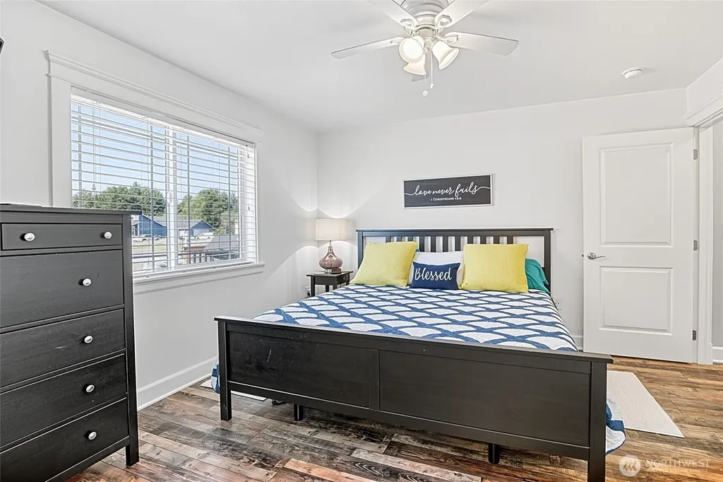 399 Seashore Street SW Ocean Shores WA 98569