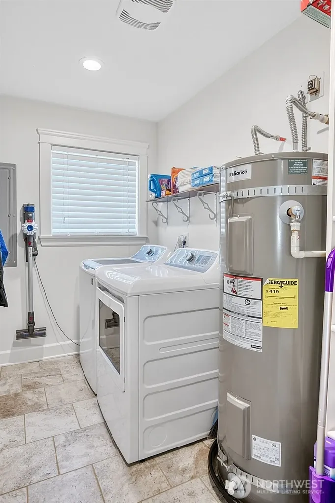 399 Seashore Street SW Ocean Shores WA 98569