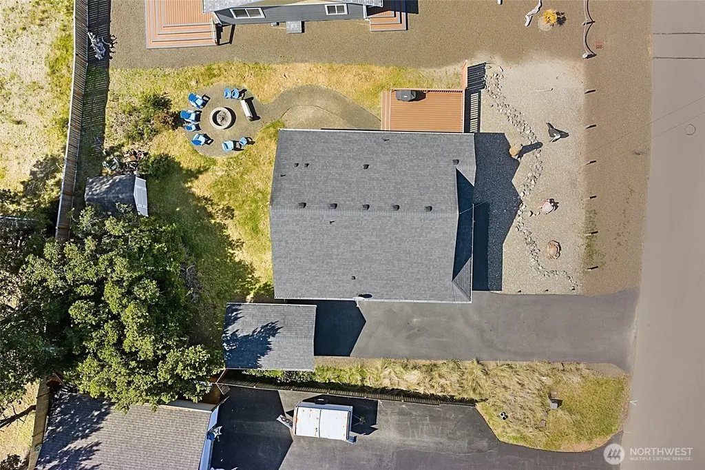 399 Seashore Street SW Ocean Shores WA 98569