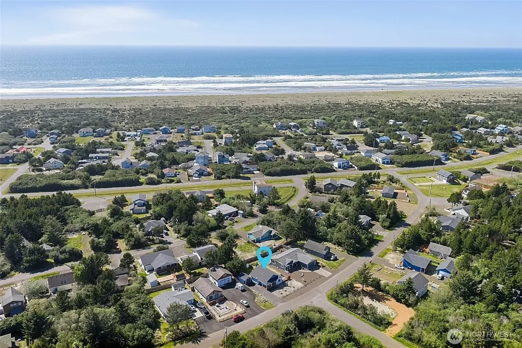 399 Seashore Street SW Ocean Shores WA 98569
