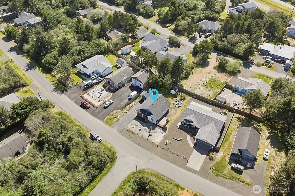 399 Seashore Street SW Ocean Shores WA 98569