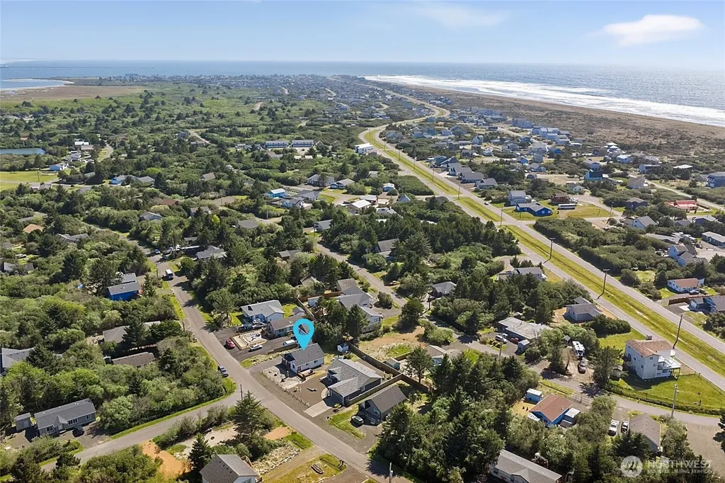 399 Seashore Street SW Ocean Shores WA 98569